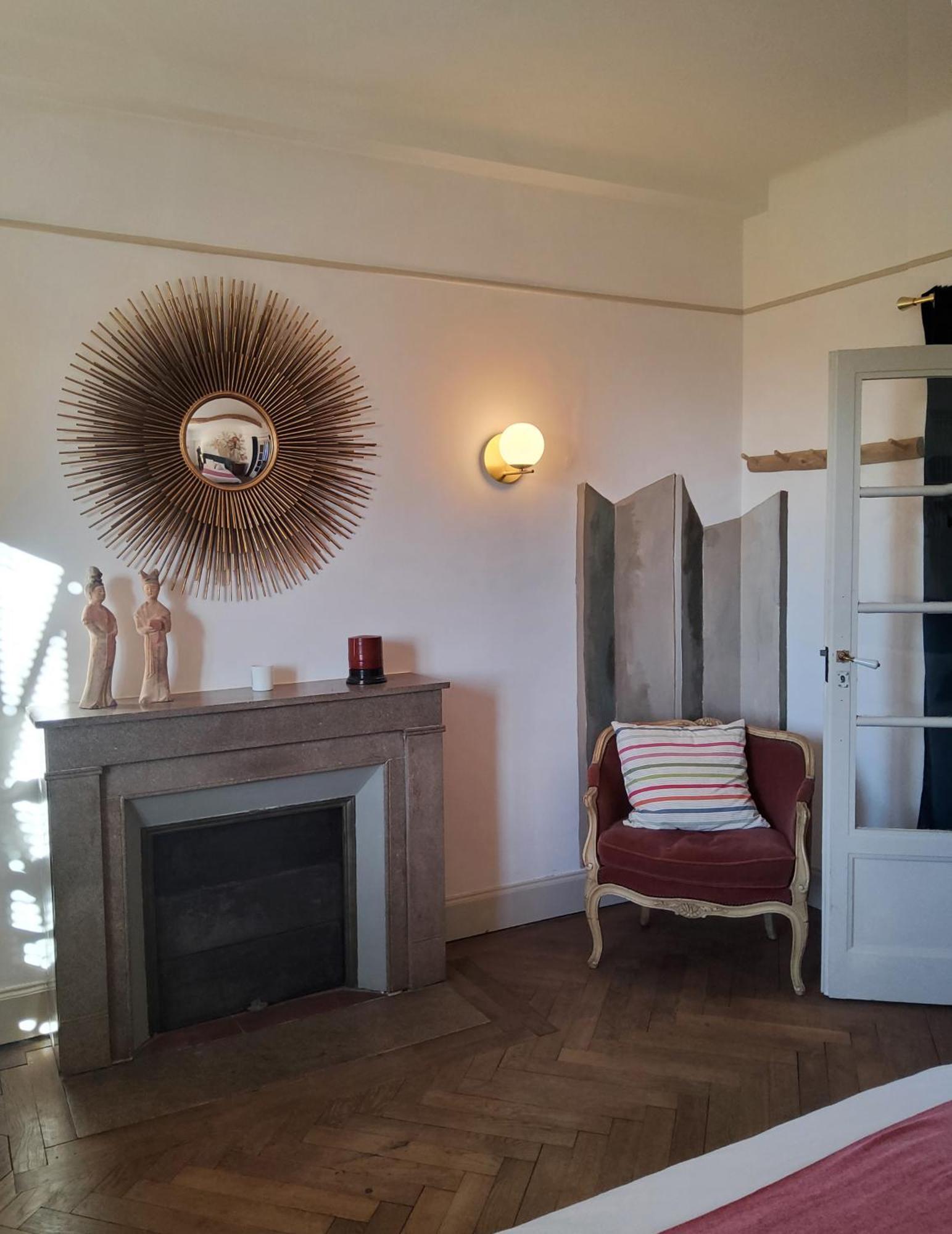Bed and Breakfast La Parenthese A Etrigny Zewnętrze zdjęcie